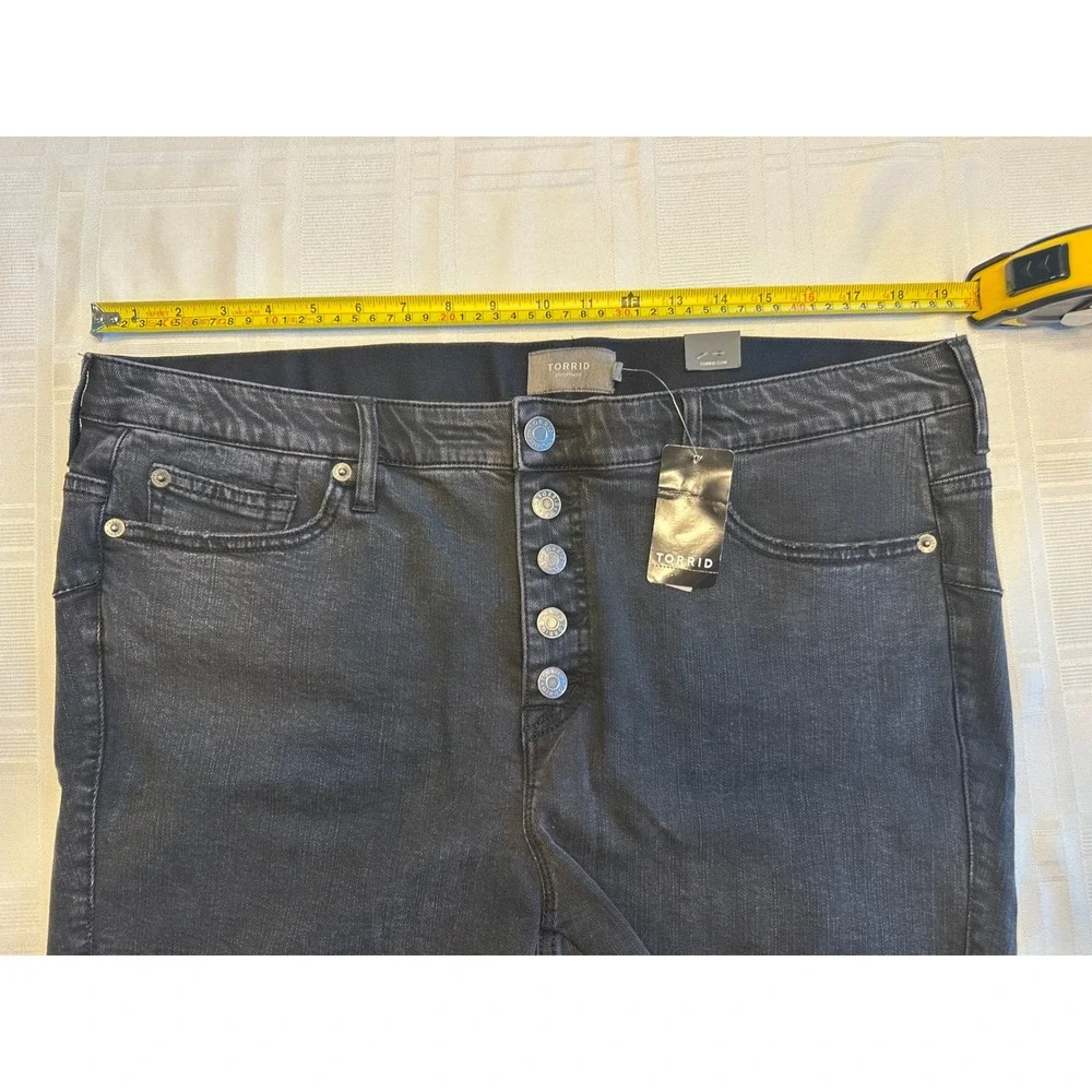 torrid denim shorts